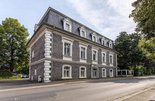 Mehrfamilienhaus kaufen in 34628 Willingshausen, Schloss Loshausen | Historisches Mehrfamilienhaus mit 16 Wohneinheiten