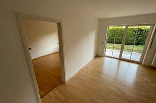 Wohnung kaufen in 32791 Lage, Lage - Gepflegte Eigentumswohnung - EG, Stellplatz, Garten, tolle Lage!