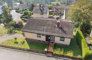 Einfamilienhaus kaufen in 63928 Eichenbühl, Eingebettet in die Natur: Idyllisches Einfamilienhaus mit traumhaftem Ausblick in Eichenbühl