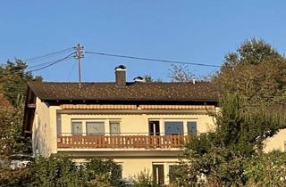 Einfamilienhaus kaufen in 79790 Küssaberg, RESERVIERT - Sanierungsbedürftiges Einfamilienhaus in toller Hanglage mit herrlichem Ausblick