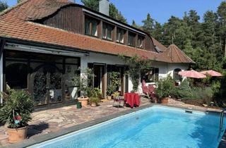 Villa kaufen in 91126 Dietersdorf, Exklusive Villa mit großem Garten, Pool und Sauna im Schwabach Wolkersdorf