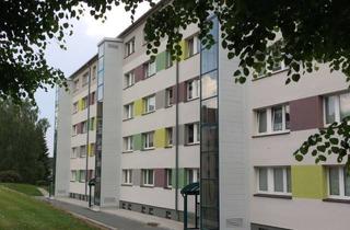 Wohnung mieten in Schillerstr. 30, 08626 Adorf, 2-Raum Wohnung mit Balkon