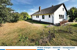 Einfamilienhaus kaufen in 91325 Adelsdorf, Einfamilienhaus mit unverbaubarem Fernblick in begehrter Lage von Adelsdorf-Aisch