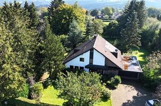 Villa kaufen in 52156 Monschau, Rohdiamant im Grünen! Villa mit Einliegerwohnung auf großem Grundstück in guter Lage