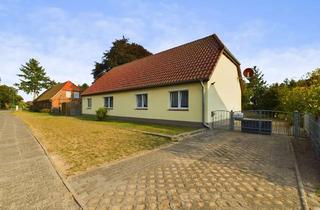 Einfamilienhaus kaufen in 19089 Bülow, Einfamilienhaus mit Einliegerwohnung auf dem Lande