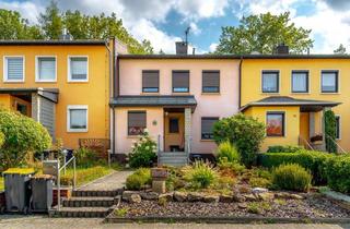 Haus kaufen in 01819 Bahretal, Für Individualisten: Reihenmittelhaus mit viel Platz und toller Waldrandlage in Berggießhübel.