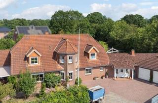 Villa kaufen in 24799 Friedrichsholm, Großzügige Villa mit gehobener Ausstattung in familiengerechter Feldrand-Lage nahe Rendsburg