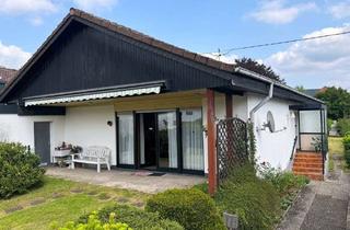 Haus kaufen in 56587 Oberhonnefeld-Gierend, Charmanter Bungalow in ruhiger Lage