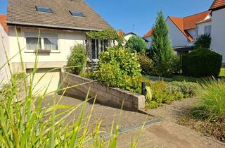 Einfamilienhaus kaufen in 67126 Hochdorf-Assenheim, Einfamilienhaus mit großem Garten