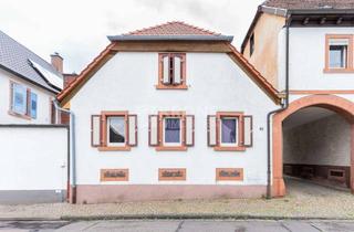 Mehrfamilienhaus kaufen in 67472 Esthal, Modernisiertes Mehrfamilienhaus mit fünf Wohneinheiten in attraktiver Lage