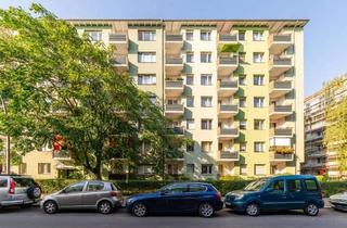 Wohnung kaufen in Bayerischer Platz, 10781 Schöneberg, Großzügige, modernisierte 2-Zimmer-Wohnung nahe Bayerischer Platz