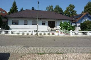 Haus kaufen in 67360 Lingenfeld, Lingenfeld- Blickfang- stilvoller, gepflegter, großer Bungalow mit Einliegerwohnung/en, ohne Makler!