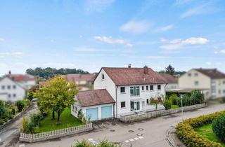 Haus kaufen in 88480 Achstetten, Modern und vielseitig! Attraktives Zweifamilienhaus mit schönem Garten in ruhiger Wohnlage