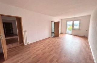 Wohnung mieten in Allendestraße 75, 98574 Schmalkalden, // Viel Platz für alle // 4 Zimmer Wohnung mit Balkon //