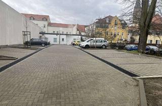 Garagen mieten in Breite Straße 11/12, 39576 Stendal, PKW-Stellplatz im Herzen von Stendal!