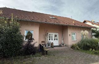 Einfamilienhaus kaufen in Amselweg, 04758 Liebschützberg, Exklusives Einfamilienhaus mit Einliegerwohnung und Pool - Ihr Traum vom Wohnen auf hohem Niveau