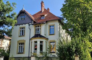 Wohnung kaufen in Grabenstraße 40, 12209 Berlin, Charmante Dachgeschosswohnung in historischem Umfeld