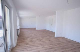 Wohnung mieten in Sonnenstraße 29, 35390 Gießen, Frisch modernisierte 3-Zimmer-Wohnung mit Dachterrasse in der Gießener Sonnenstraße!