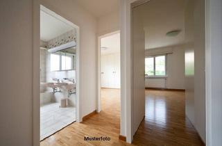 Wohnung kaufen in Anrather Straße, 47877 Willich, 3-Zimmer-Wohnung und Loggia + provisionsfrei +