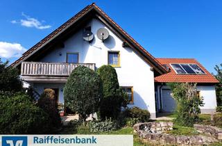 Einfamilienhaus kaufen in Blossenbergweg, 92331 Lupburg, Traum für jede Familie: Dieses gepflegte Einfamilienhaus in Lupburg wartet auf Sie!