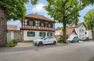 Einfamilienhaus kaufen in Lindenallee 62, 96129 Strullendorf, Historisches denkmalgeschütztes Anwesen mit Scheune auf großzügigem Grundstück in Strullendorf