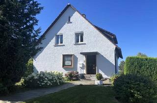 Einfamilienhaus kaufen in 72355 Schömberg, Schömberg - Großes Einfamilienhaus mit großem Garten und Garage - OT Schörzingen