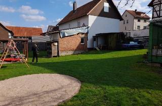 Einfamilienhaus kaufen in 36214 Nentershausen, Nentershausen - Freistehendes Einfamilienhaus mit Grundstück und Carport in Sueß