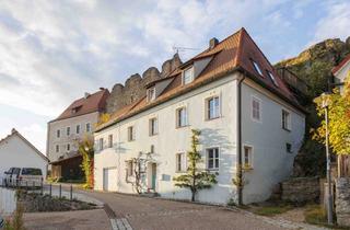 Haus mieten in Burgstr., 92331 Lupburg, Historisches Einfamilienhaus in idyllischer Lage in Lupburg