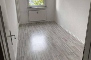 Wohnung mieten in Pestalozzistr. 16 c, 02994 Bernsdorf, Sofort frei! Mit Dusche und Balkon!