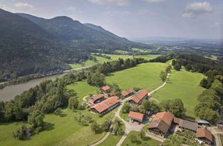 Haus kaufen in 83646 Wackersberg, Ländliche Idylle am Blomberg – Charmantes Ferienhaus oder neues Zuhause