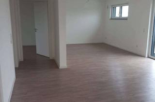 Wohnung mieten in An Den Hofgärten 18, 52351 Düren, Sofort bezugsfertig - helle 3 Zimmer Dachgeschosswohnung