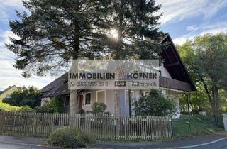 Haus kaufen in 92655 Grafenwöhr, Wunderschönes Zweifamilienhaus in ruhiger Lage zu verkaufen