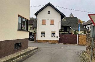 Einfamilienhaus kaufen in Weidenbacher Str., 53506 Kesseling, Einfamilienhaus mit Scheune!