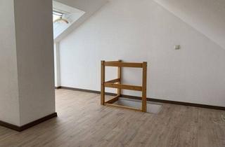 Wohnung kaufen in Greizer Straße, 08468 Reichenbach, gepflegte helle Maisonette-Wohnung – 3,0 Zi Küche, Duschbad sowie Keller – ca. 48m² Grundfläche