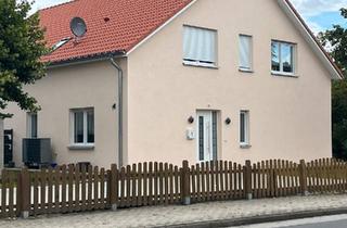 Haus kaufen in 38474 Tülau, Tülau - DHH zu verkaufen