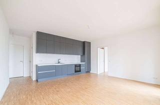 Wohnung mieten in Schlossallee, 13156 Niederschönhausen, 3 Zimmer Wohnung mit Erker und Balkon sowie mit Einbauküche