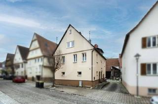 Einfamilienhaus kaufen in 75428 Illingen, Einfamilienhaus mit Scheune und großzügigem Hof