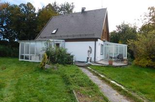 Haus kaufen in 86517 Wehringen, Renovierungsbedürftiges Haus auf großen Grundstück mit Potential in Wehringen.