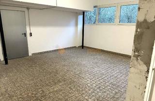 Gewerbeimmobilie mieten in Friedrich-Bayer-Str. 10, 32791 Lage, Lagerfläche, ca. 53 m² mit Lastenaufzug, PROVISIONSFREI in 32791 Lage zu vermieten