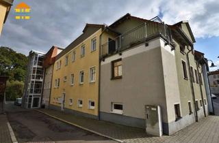 Wohnung kaufen in 07570 Weida, Vermietete 1,5-Raum-Wohnung mit Balkon & Stellplatz im idyllischen Weida - super zur Kapitalanlage!