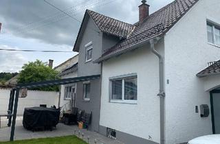 Einfamilienhaus kaufen in 86444 Affing, Affing - Freistehendes Haus mit Photovoltaik Anlage