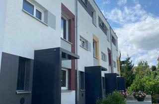 Haus mieten in Charlottenstraße 10/1, 71691 Freiberg, Haus gesucht - Zuhause gefunden. Reihenhaus in Freiberg a. N. zu mieten!