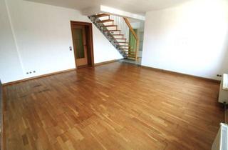 Wohnung kaufen in Oststraße, 52351 Düren, Sofort bezugsfrei - Exklusive 5-Zimmer-Maisonettewohnung mit Dachterrasse und Balkon