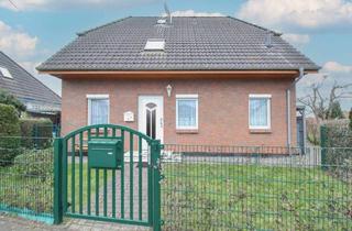 Haus kaufen in Vogelkirschenweg, 18198 Stäbelow, Sofort wohlfühlen: Gepflegtes EFH mit tollem Garten und Carport in familienfreundlicher Lage