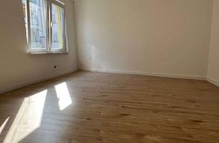 Wohnung mieten in Hälverstraße 23, 23a, 58579 Schalksmühle, Schalksmühle | Große & renovierte 4-Zi.-Dachgeschosswohnung mit großem Abstellraum