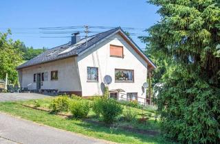 Bauernhaus kaufen in 53804 Much, Freistehendes, ausbaufähiges Bauernhaus mit 3 Wohneinheiten + Nebengebäude (Stallungen, Scheune)