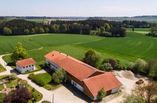 Haus kaufen in 83342 Tacherting, Großer Hof & Zuhaus mit viel Potenzial / Perfekt für Mehrgenerationenprojekt oder Arbeiten & Wohnen