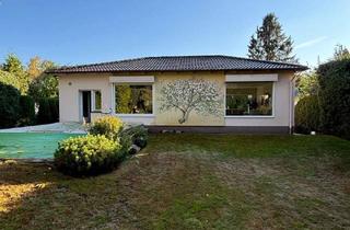 Haus kaufen in Lilienthalpark, 12209 Lichterfelde, Charmanter und großzügiger Bungalow nahe Lilienthalpark