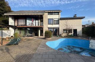 Villa kaufen in 69234 Dielheim, Sanierungsbedürftige Pool-Villa mit unverbaubarem Blick