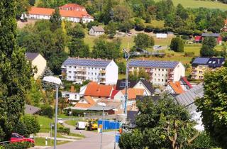 Wohnung mieten in Am Heinzrain 3+4, 99976 Lengenfeld unterm Stein, Ruhige 3-Zimmer-Wohnung in Lengenfeld u. Stein